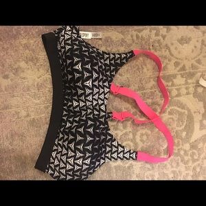 Victoria’s secret sport bra 36b